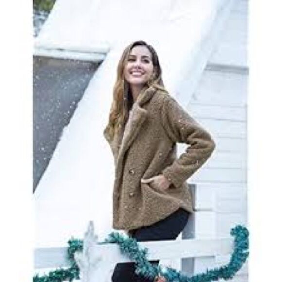 ⭐️NWT Zeagoo Faux Fur Teddy Fuzzy Coat⭐️ - Picture 3 of 15